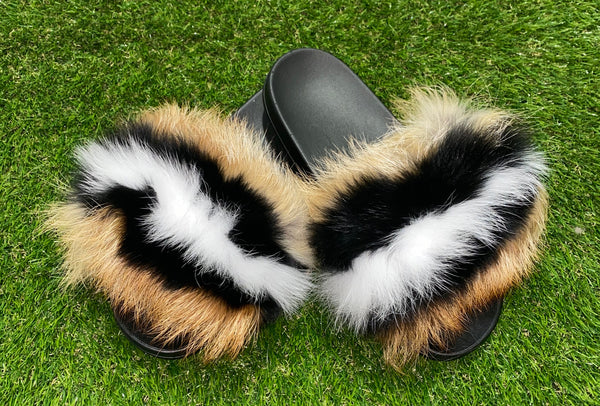 Wood Pom w/ Black & White Stripe